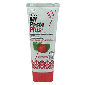 GC MI Paste Plus - Strawberry - 1 tube
